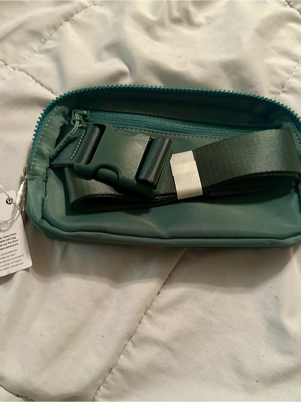 Lululemon Everywhere Belt Bag NWT